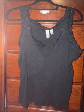 Moda Black Lace-Trim Tank Top